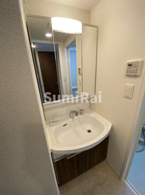 【独立洗面台】 | エスライズ神戸三宮山手通弐番館