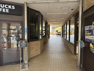 【ロビー】 | ガーデンライフ岡本