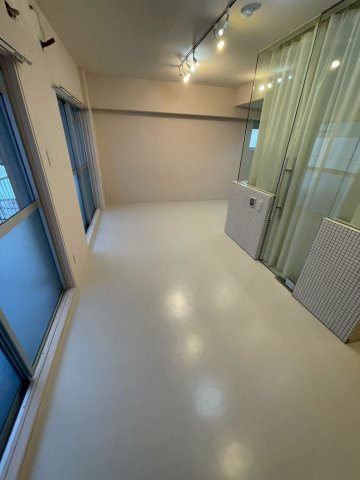 ガレット南森町のロビー|清潔なロビーです
