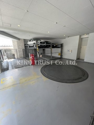 ランズ南森町の駐車場|駐車場です