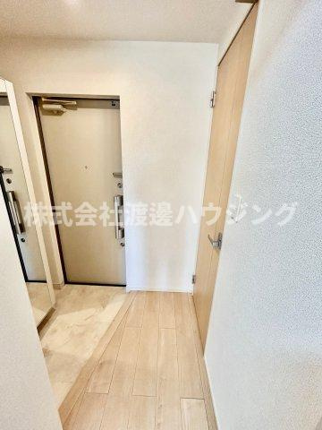 ハルミモザの玄関