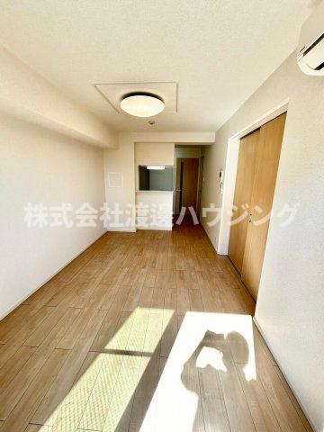 ハルミモザの内装