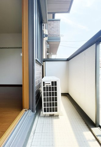 サニーガーデン　Ａ棟のバルコニー