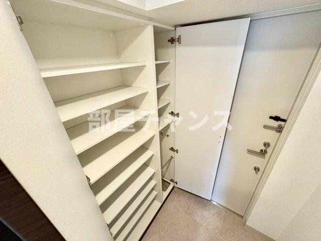 エステムコート名古屋ライブゲートの収納