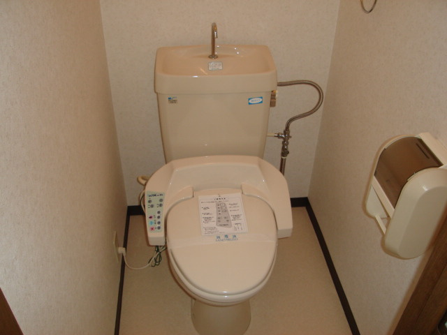 ユースハイム清水のトイレ|シャワー付トイレ