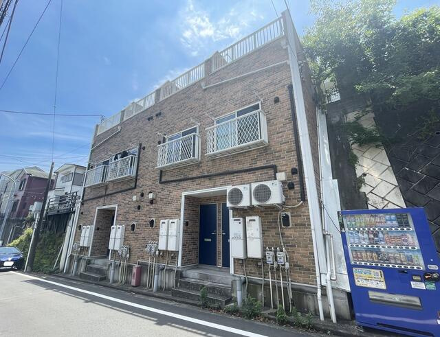 横浜市西区西戸部町1丁目のアパートの画像