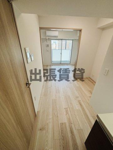 仲介手数料0円！！TENAS泉の居間・リビング