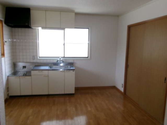 木村アパートの居間・リビング|使いやすいリビングです