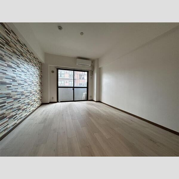 イーストパーク21の居間・リビング