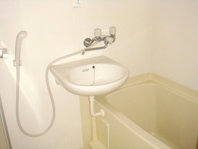 ビレッジヒルの浴室