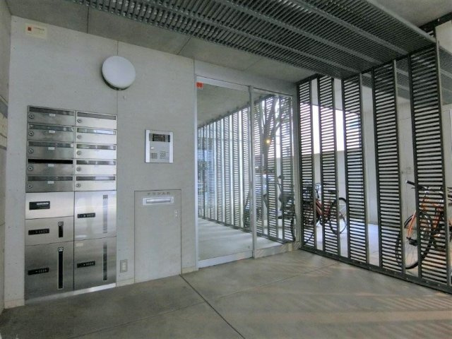 ビレッジヒルのロビー