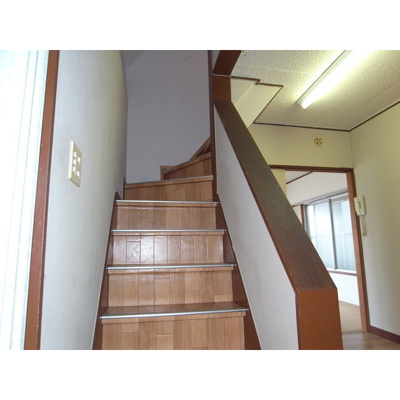 【その他】 | ニューハイツ大塚 | 階段