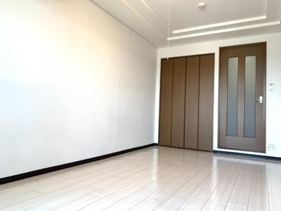 【内装】 | ビエンフェオークラⅡ | 室内