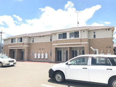 【外観】 | アイリス・アズ | 外観写真（昼）