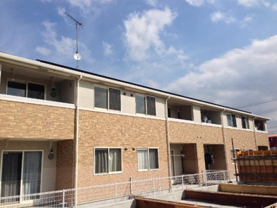 【外観】 | アイリス・アズ | 外観写真（昼）