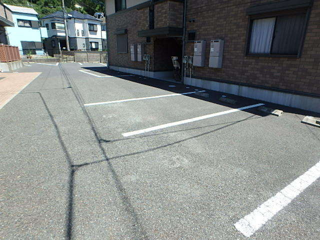敷地内駐車場（要空き確認）