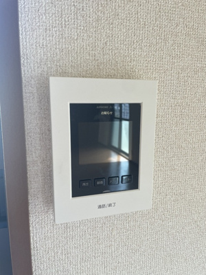 来訪者を確認できるTVモニターホン♪
