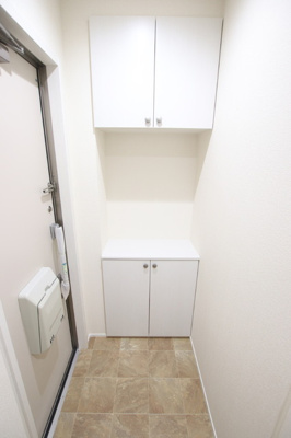 シューズボックス