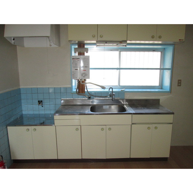 岐阜市西鶉１丁目の一戸建てのキッチン