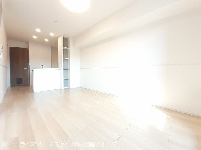 エレガンシアⅠの居間・リビング