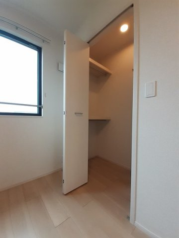 シャルム泗水５番館　Ｃの収納