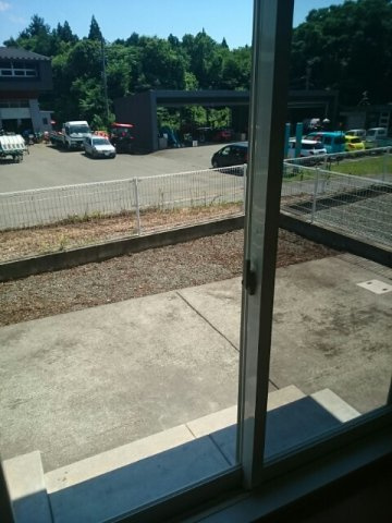 ランドヒルズＥの庭