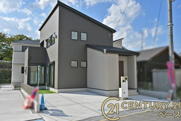 リナージュ鴨口町 ２号棟 ／新築一戸建