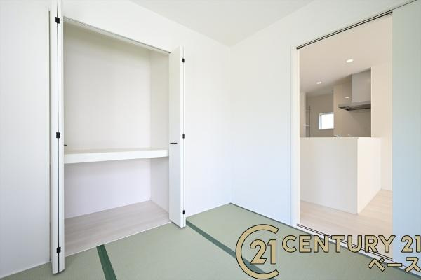 リナージュ鴨口町 ２号棟 ／新築一戸建の和室|■現地撮影写真■ほっこり落ち着ける和室！客間としてもご利用いただけます！