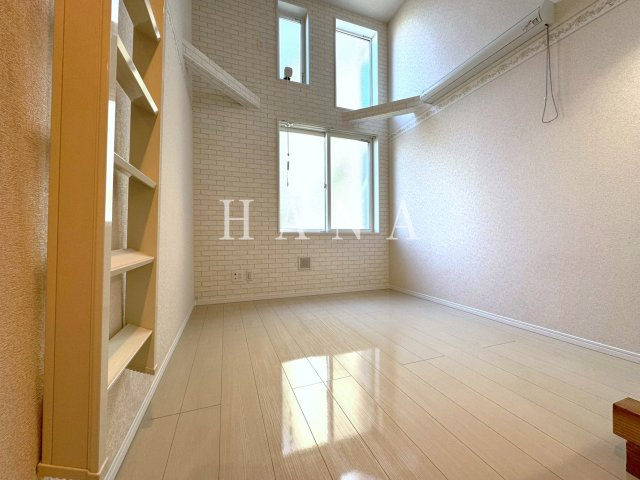 ラスタ横浜上星川の居間・リビング