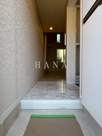 ラスタ横浜上星川の玄関