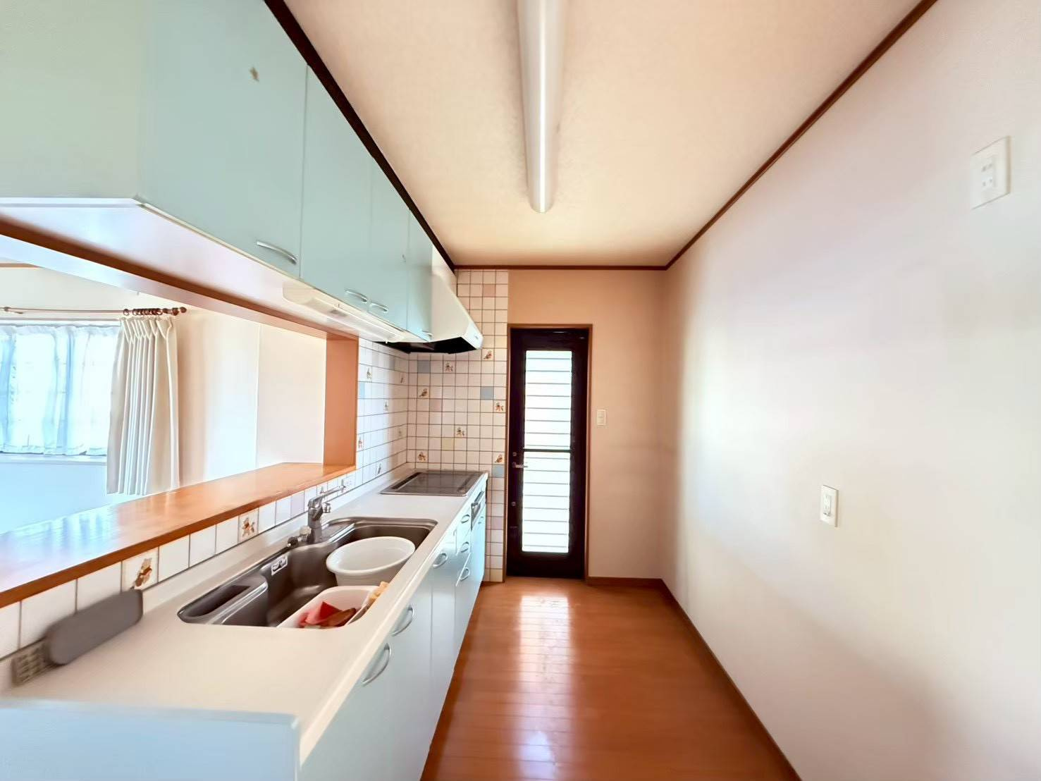 岩出市湯窪・中古戸建・115890のキッチン