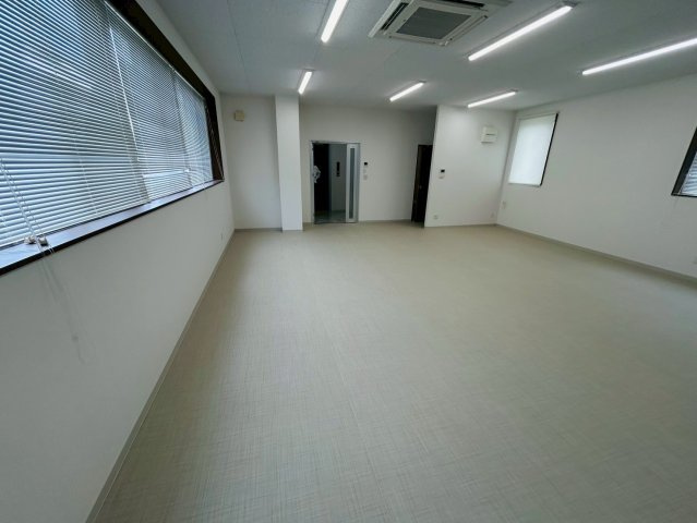 シャインスリービルのその他