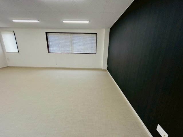 シャインスリービルのその他