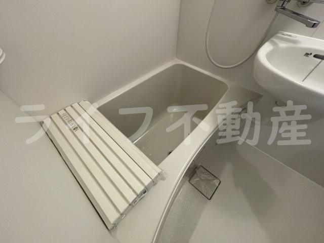 みゆきマンションの浴室|日々の疲れを癒すお風呂付です