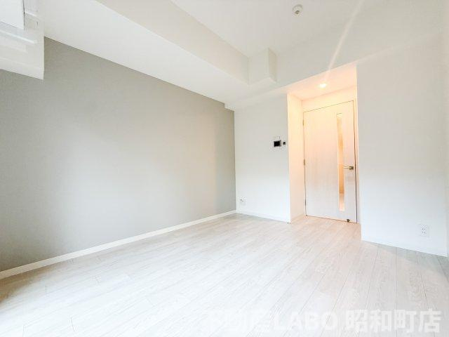 エグゼ大阪CITYアインツの居間・リビング