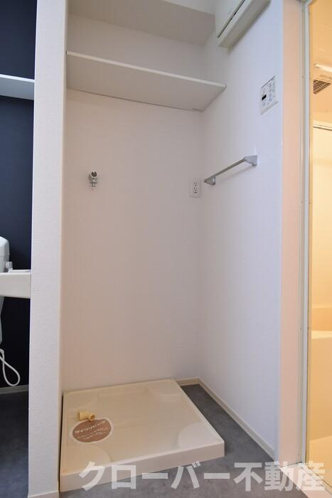 サンライズ豊益 西大浜の設備|室内洗濯機置場