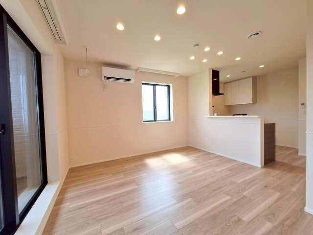 ライトガーツェおおたかの居間・リビング