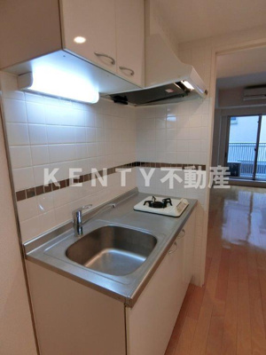 【キッチン】 | アーデン目黒不動前 | キッチンでお料理をお楽しみください