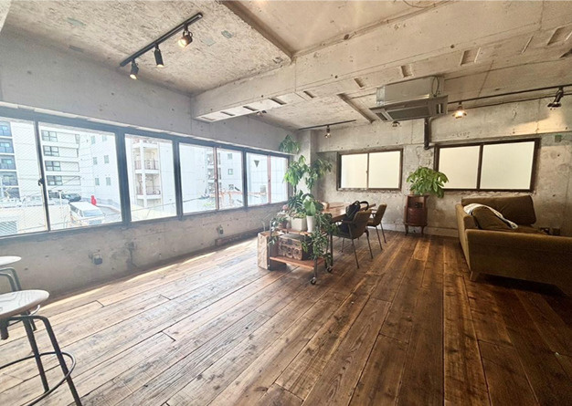 KCC　Building 2階の内装