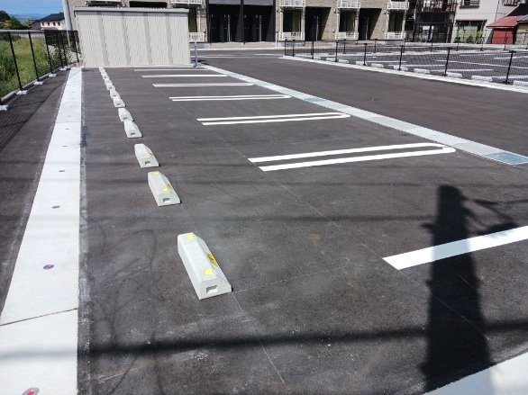 【駐車場】