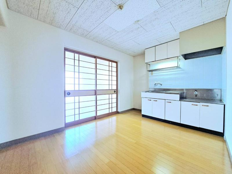 ロイヤルハイツ宇土の居間・リビング