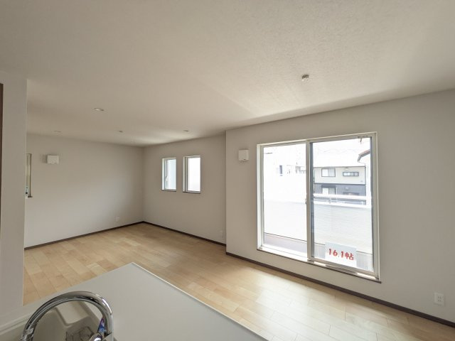 【居間・リビング】