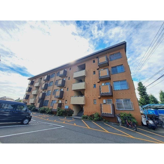 サンハイツ高井の外観