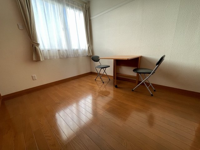 レオパレス活の居間・リビング