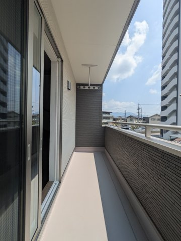 【バルコニー】