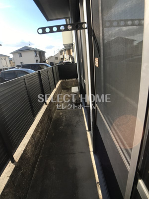 【バルコニー】 | ベルパーク丸山J棟 | 外からの目が気にならないバルコニーで洗濯物が干せます
同型タイプ