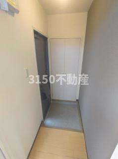 フラッツK　Aの玄関