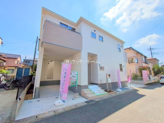 越谷市大沢　新築一戸建ての外観