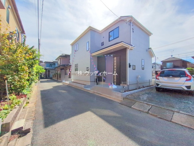 春日部市備後東2丁目　新築一戸建ての前面道路含む現地写真