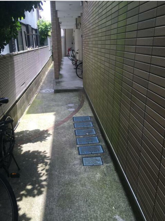 グローコート１のエントランス